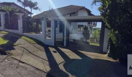 CASA CHARMOSA A VENDA NA ENCOSTA DO SOL EM ESTANCIA VELHA-RS.
