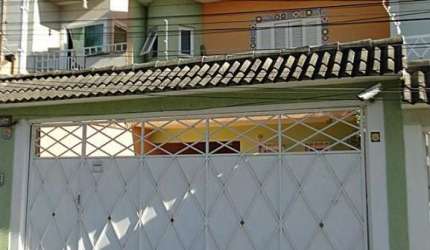 CASA BEM LOCALIZADA PERTO DO AEROPORTO DE GUARULHOS A VENDA.
