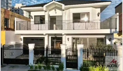 MANSAO EM ESTILO NEOCLASSICO, COM CINCO SUITES, ATLANTIDA-RS