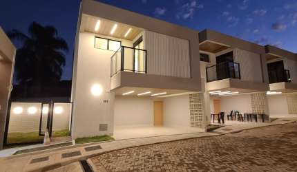 Sobrados a venda, com 148m² , 3 suítes Setor Jaó
