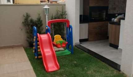 Casa à venda 3 Quartos, 3 Suites, 2 Vagas, 450M², Condominio Villaggio Capriccio, Louveira - SP