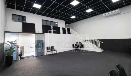 Galpão para locação, Vila Santa Terezinha, perto do centro de Várzea Paulista com 3 vagas de garagem