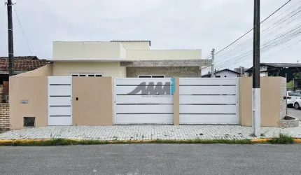 Casa com 2 quartos para alugar na Trindade, 102, Nossa Senhora da Paz, Balneário Piçarras por R$ 2.800