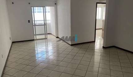 Apartamento com 3 quartos à venda na Rua Uruguai, 233, Centro, Itajaí por R$ 600.000