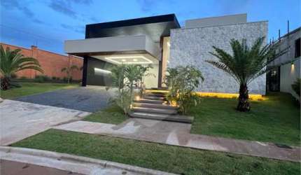 Condomínio com 4 quartos à venda em Condomínio Alphaville Anápolis - GO