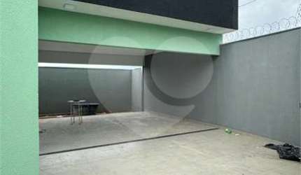 Casa com 3 quartos à venda em Calixtolândia 2ª Etapa - GO