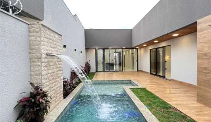 Casa com 3 quartos à venda em Residencial Jardins Do Lago - GO