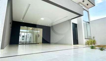 Casa com 3 quartos à venda em Residencial Campos Do Jordão - GO