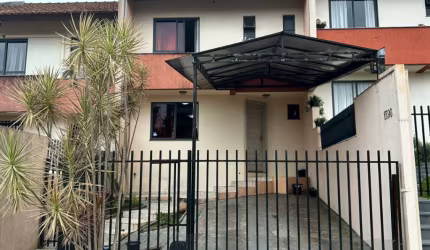 VENDE-SE EXCELENTE SOBRADO NO BAIRRO PINHEIROS!