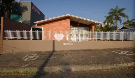 Casa com 3 quartos à venda na Avenida Bonifácio Vilela, Jardim Carvalho, Ponta Grossa, 147 m2 por R$ 680.000