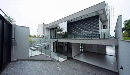 CASA ALTO PADRÃO COM PISCINA - LA SALLE - PATO BRANCO - PR