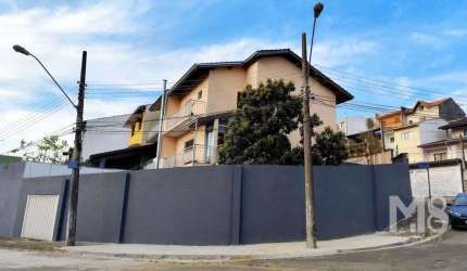 Casa com 3 dormitórios à venda, 210 m² por R$ 650.000 - Residencial Novo Horizonte I - Mogi das Cruzes/SP