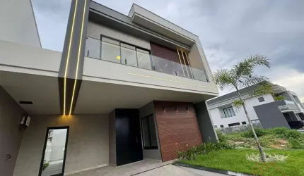 Casa com 4 suítes à venda no Cond. Res. Estoril, 250 m² por R$ 2.200.000 - Cidade Nova - Manaus/AM