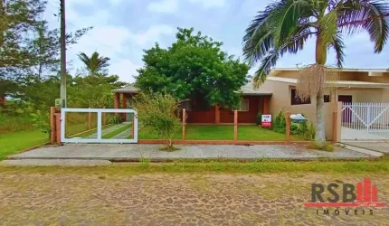 Casa com 4 dormitórios à venda, 195 m² por R$ 539.000,00 - Bellatorres - Passo de Torres/SC