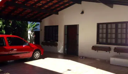 Casa para Venda em Mogi das Cruzes, Vila Oliveira, 4 dormitórios, 1 suíte, 5 banheiros, 3 vagas