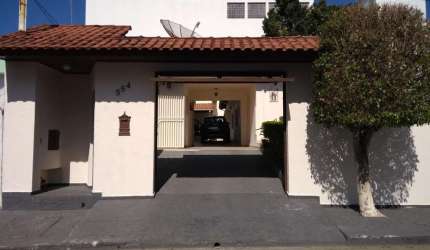 Casa para Venda em Mogi das Cruzes, Jardim São Pedro, 4 dormitórios, 1 suíte, 3 banheiros, 5 vagas
