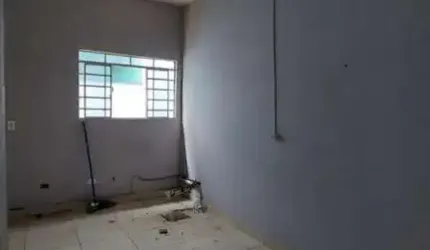 Sala Comercial para Locação em Itaquaquecetuba, Centro, 1 banheiro