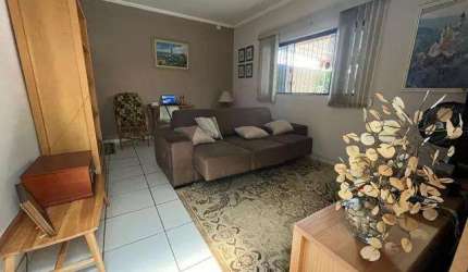 Casa para Venda em Arujá, Jordanópolis, 3 dormitórios, 1 suíte, 3 banheiros, 2 vagas