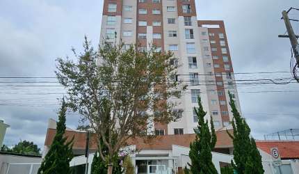 Apartamento 87m2 privativos, 3 quartos sendo uma suíte, 2 vagas garagens