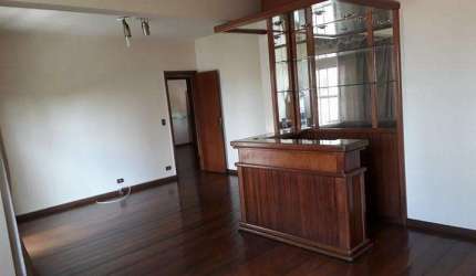 Apartamento para Venda em Uberlândia, Centro, 3 dormitórios, 1 suíte, 2 banheiros, 1 vaga