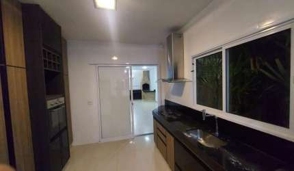Casa para Venda em Uberlândia, Bosque dos Buritis, 3 dormitórios, 1 suíte, 3 banheiros, 4 vagas