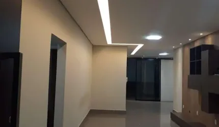 Casa para Venda em Uberlândia, Granada, 3 dormitórios, 1 suíte, 1 banheiro, 2 vagas