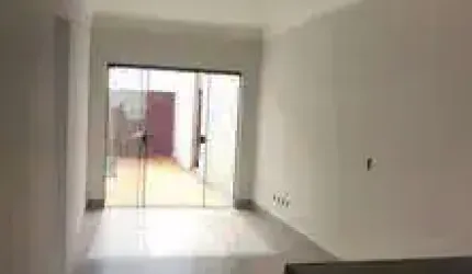 Casa para Venda em Uberlândia, Laranjeiras, 3 dormitórios, 1 suíte, 1 banheiro, 2 vagas