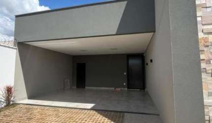Casa para Venda em Uberlândia, Novo Mundo, 3 dormitórios, 3 suítes, 1 banheiro, 4 vagas