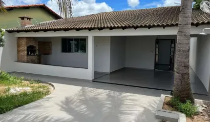 Casa para Venda em Uberlândia, Cidade Jardim, 3 dormitórios, 1 suíte, 1 banheiro, 3 vagas