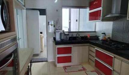Casa para Venda em Uberlândia, Dona Zulmira, 3 dormitórios, 1 suíte, 1 banheiro, 3 vagas