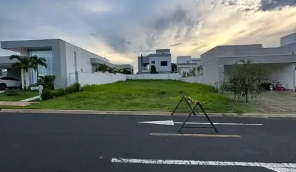 Terreno em Condomínio para Venda em Uberlândia, Jardim Sul