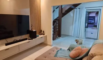 Casa para Venda em Uberlândia, Shopping Park, 3 dormitórios, 1 suíte, 1 banheiro, 6 vagas