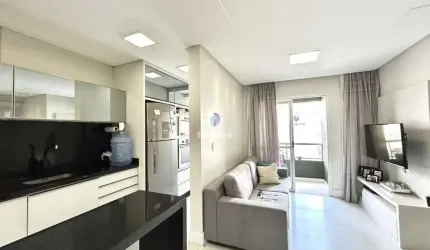 Apartamento com 3 quartos sendo 1 suite, 1 garagem, sacada com churrasqueira