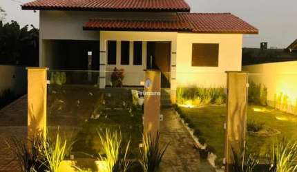 Casa ampla de 3 quartos, 1 garagem