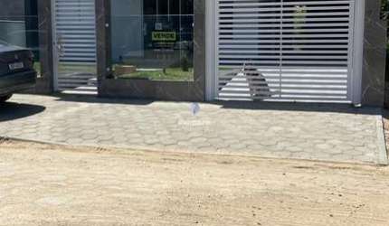 Casa de 3 quartos sendo 1 suíte, garagem, na praia em Campo bom
