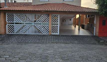 Lindo Apartamento ( semimobiliado ), com inclusão de IPTU e condomínio, 02 Dormitórios sendo (01 suíte), 01 Vaga de garagem