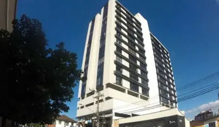 Sala comercial com 1 sala para alugar no Centro, Joinville  por R$ 2.500