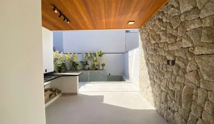Maravilhosa residência de 3 dormitórios sendo 1 suíte noVillas do Jaguari