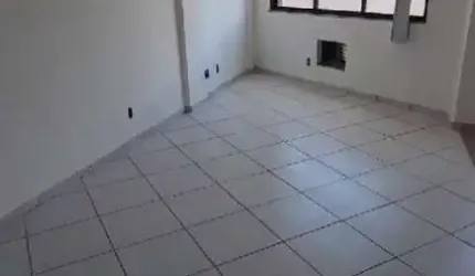 Sala em Centro  -  Macaé