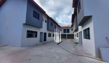 Sobrado com 2 dormitórios para alugar, 79 m² por R$ 2.600,00/mês - Cidade Jardim - Caraguatatuba/SP