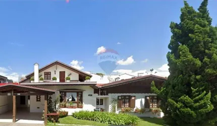 ALUGA - Comercial : Casa Térrea Estilo Colonial Europeu - Ideal para 'Empresas ou Organizações'