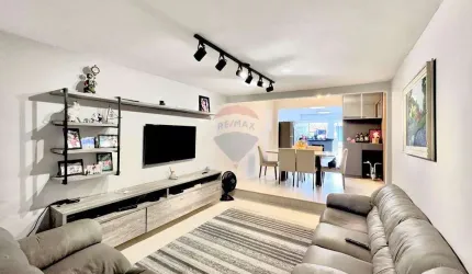 'Mega Oportunidade' - Casa Térrea com Piscina - Vaga p/4 carros - Espaço Gourmet e muito mais, venha conferir!!