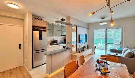 Apartamento com 2 dormitórios à venda, 66 m² por R$ 820.000,00 - José Menino - Santos/SP