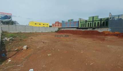 Terreno para locação  bem localizado em Atibaia - SP - 300 m²