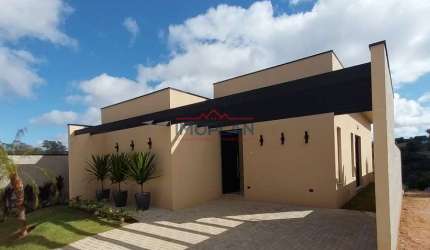 Linda casa térrea em condomínio fechado com 105,35 m² em Atibaia - SP - Consoli