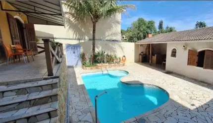 Em Atibaia, Jardim Paulista, localizado em um excelente bairro residencial a ape