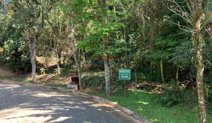 TERRENO COM PROJETO EM CONDOMÍNIO NA SERRA DA CANTAREIRA