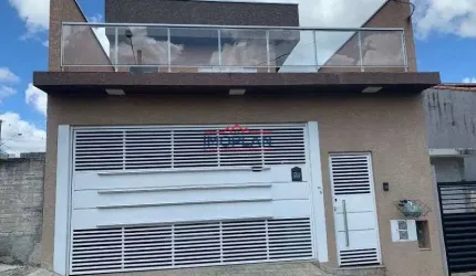 Casa à venda  com  198 m² com churrasqueira e piscina em ótima localização em At