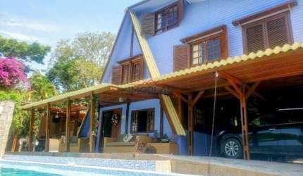 Casa a venda com 3 dorm piscina financiável Serra da Cantareira Mairiporã/SP
