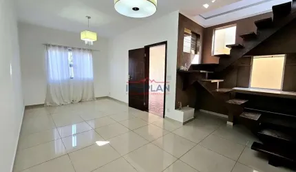 Casa à venda no Parque dos Coqueiros em Atibaia